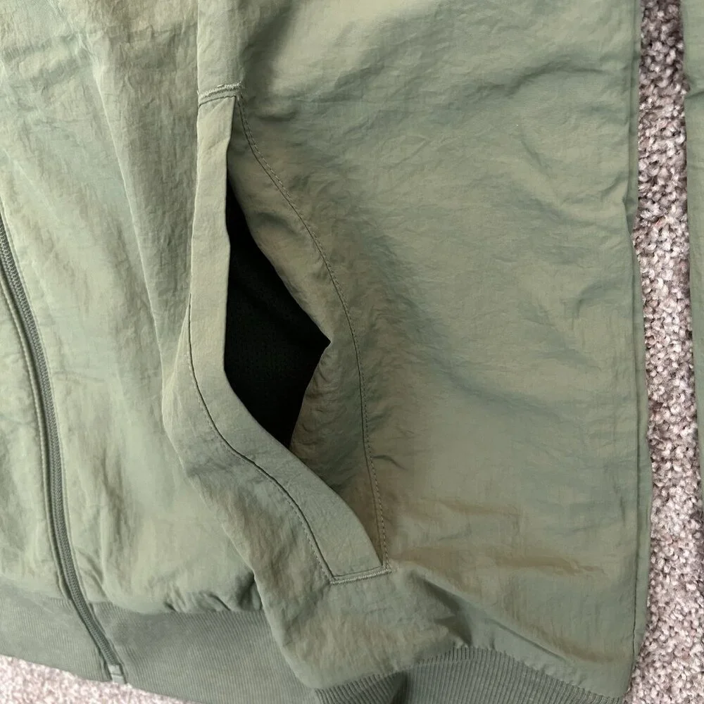 Xersion Men's Bomber Jacket Size L Green Full Zip Track Pockets Woven NWT $55
